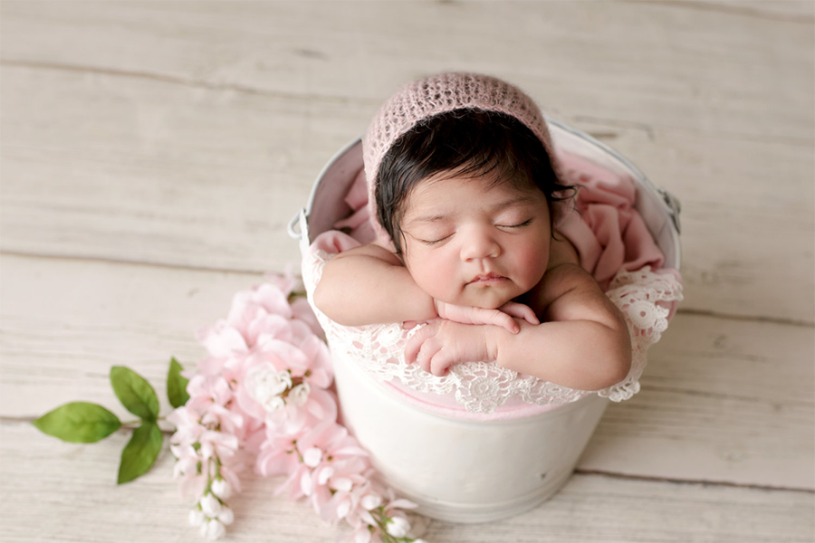 mơ thấy sinh con gái